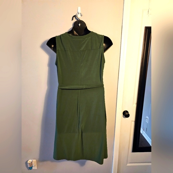 Olive Green SOHO Sleeveless Dress, 1X, with belt. - Picture 4 of 5